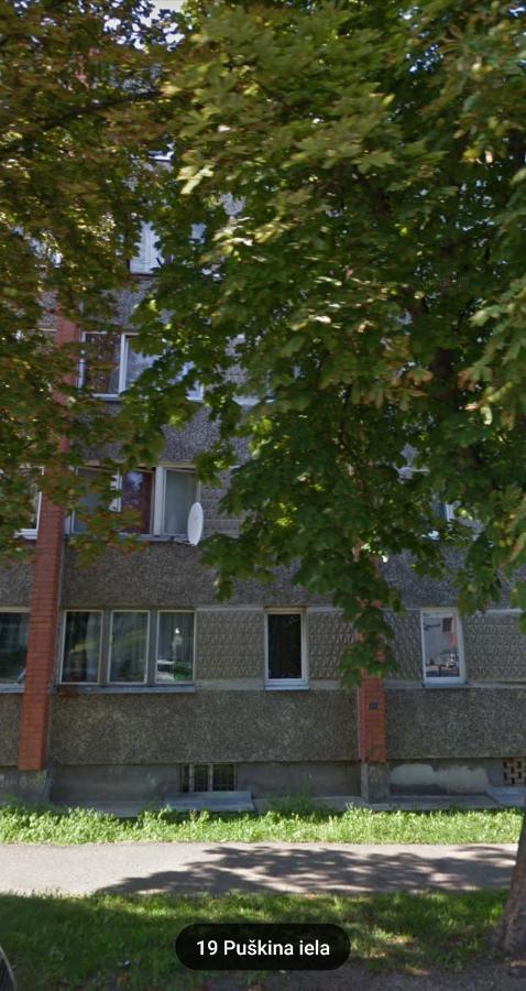 Cosy&White Apartment In Daugavpils Exteriör bild
