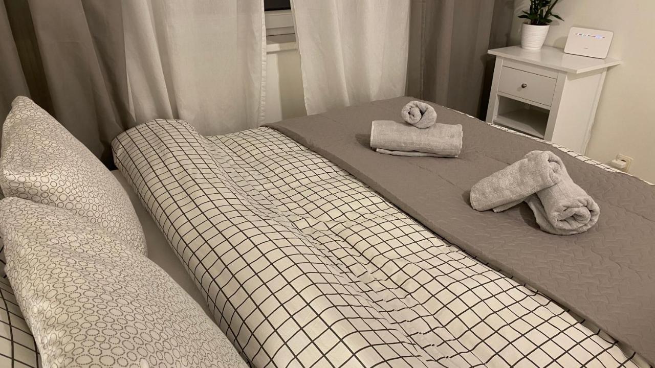 Cosy&White Apartment In Daugavpils Exteriör bild